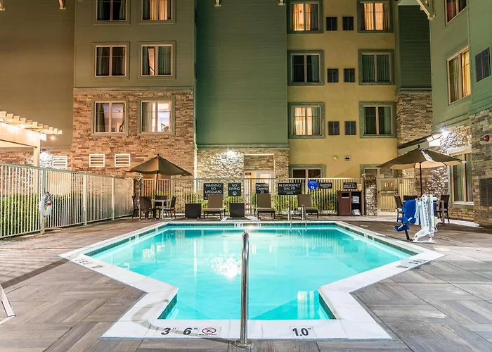 Homewood Suites By Hilton Pleasant Hill Concord