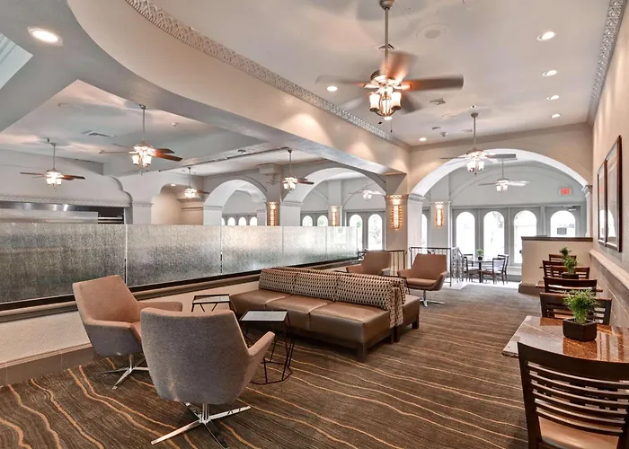 Embassy Suites By Hilton Miami International Airport