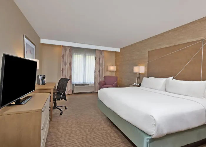 Holiday Inn Express & Suites New Cumberland By Ihg