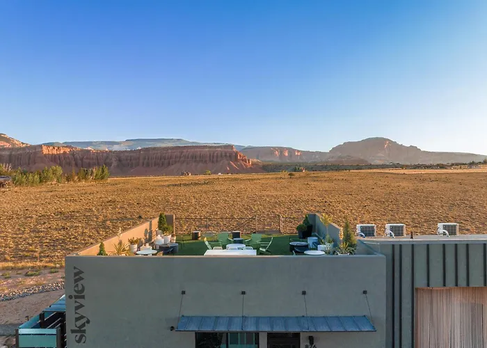 Skyview Hotel
