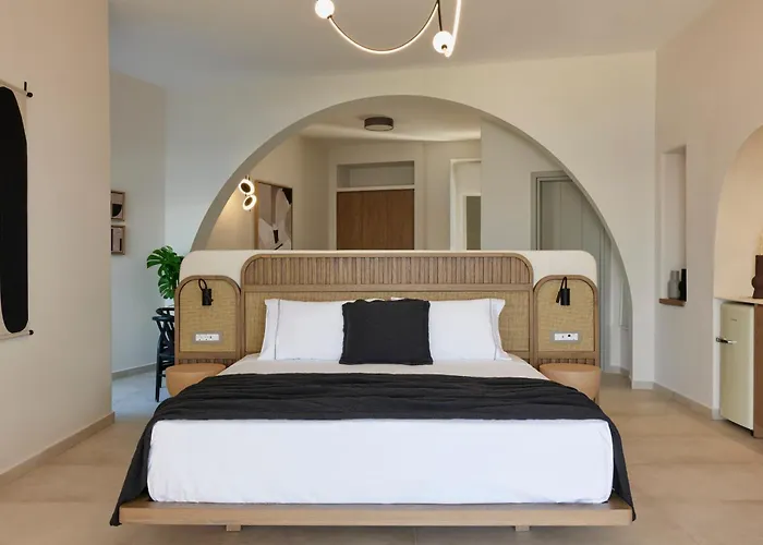Apanemo Hotel & Suites Akrotiri 