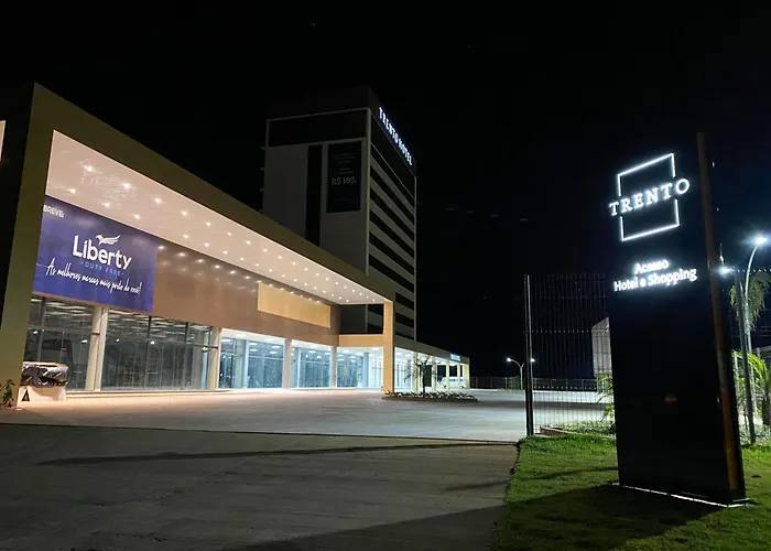 Trento Hotel Guaíra by Unna