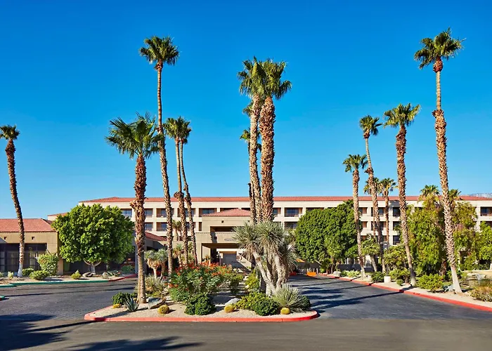 Doubletree By Hilton Golf Palm Springs