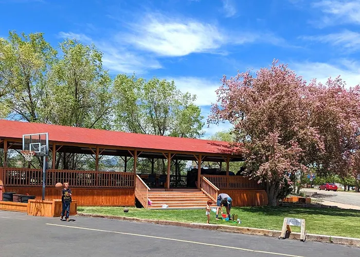 Marianna Inn Panguitch