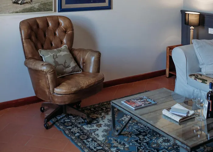 Soprarno Suites