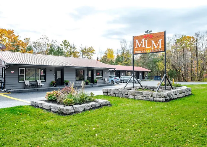 Moira Lake Motel