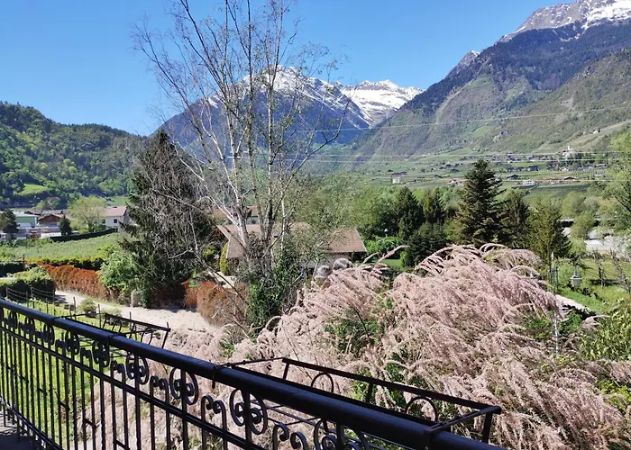 Schlosswirt Forst Lagundo