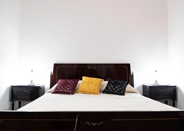 Sa Burra Guest House Gadoni