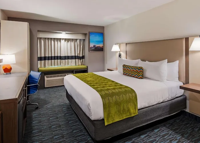Best Western Plus Yuma Foothills Inn & Suites