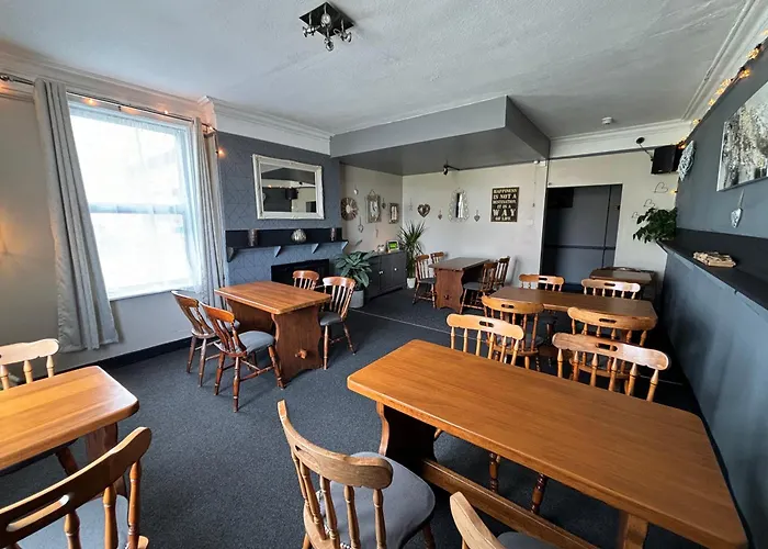 The Queens Hotel Harlech