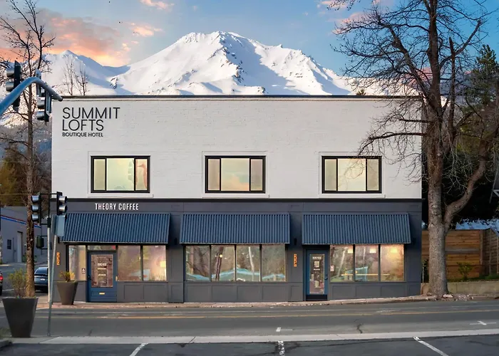 Summit Lofts Boutique Hotel