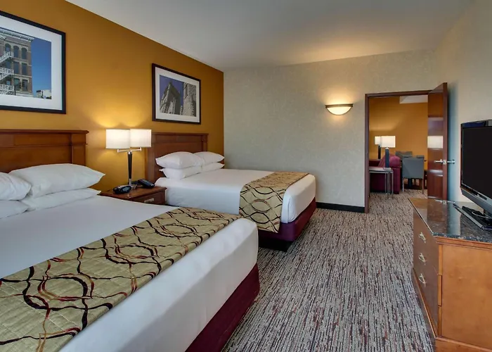 Drury Inn & Suites Findlay