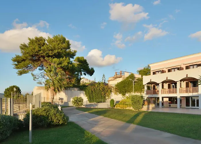 Hotel Mareluna