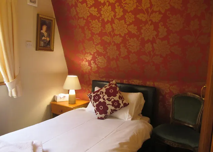 Royston Guest House Inverness