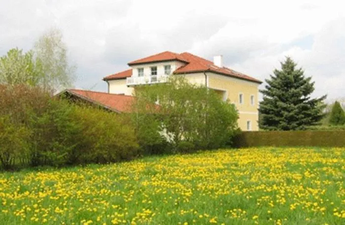 Gasthof Pension Baumkirchner