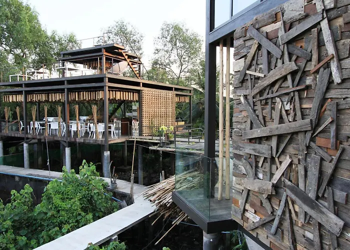 Tree House Bang Kachao