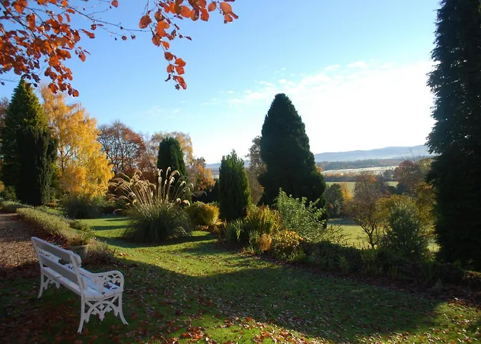 Lands Of Loyal Hotel Alyth
