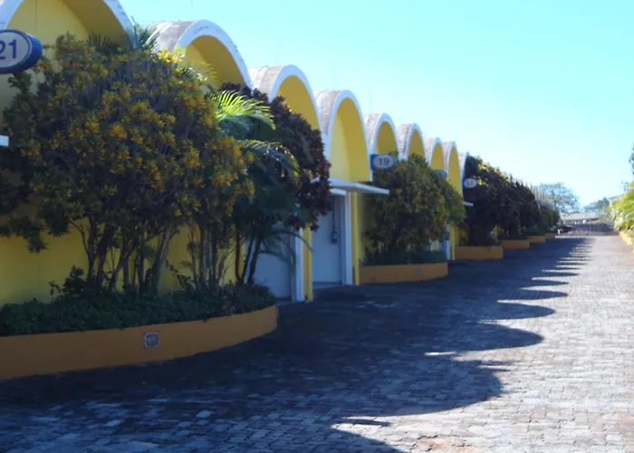 Hotel Green Village