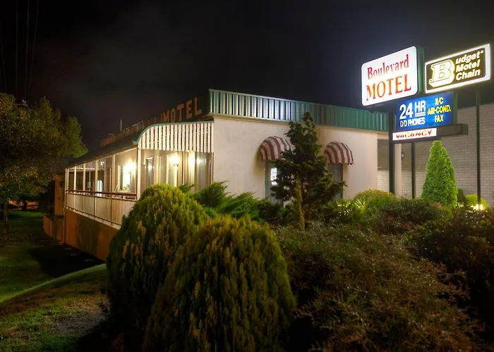 Boulevard Motel