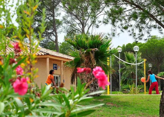 Résidence Goélia Le Village Azur Puget-sur Argens