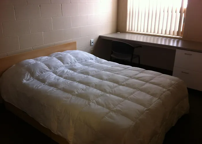 Residence & Conference Centre - Sudbury North