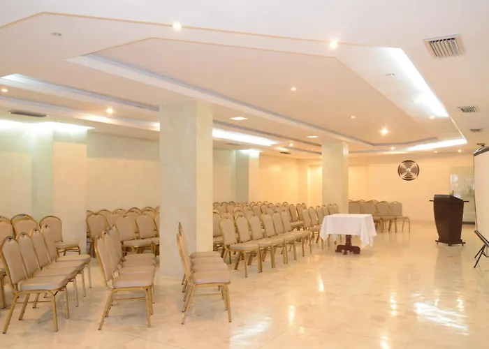 Hotel Intersuites