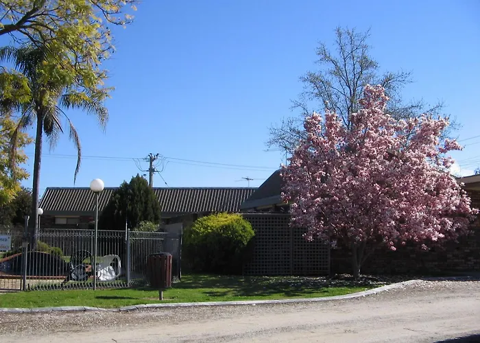 Belvoir Village Motel & Apartments Wodonga