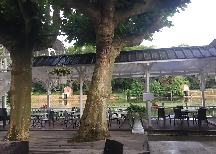Hotel Restaurant Pavillon Bleu