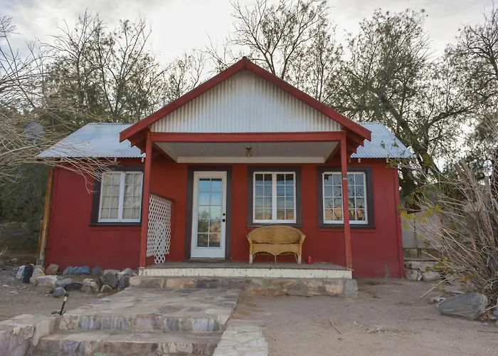 Panamint Springs Motel & Tents