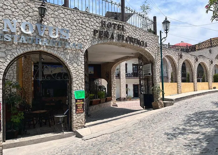 Hotel Peña Florencia