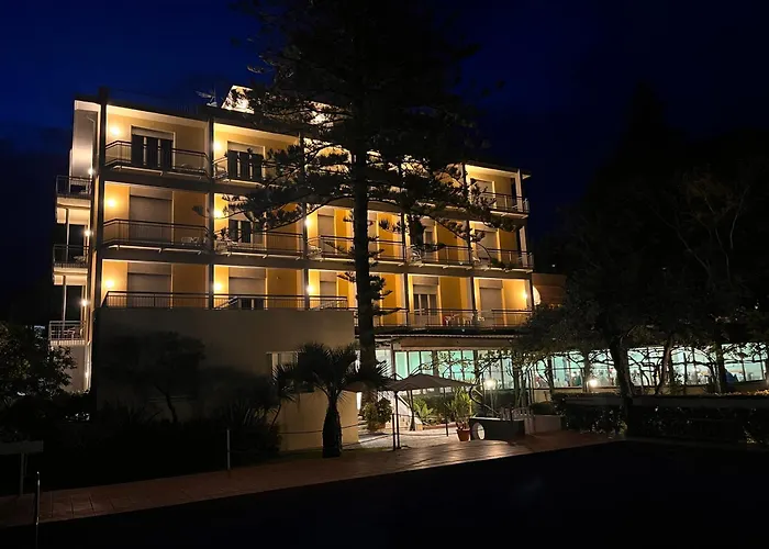 Hotel Eden Park