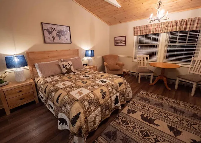 The Snowshoe Lodge
