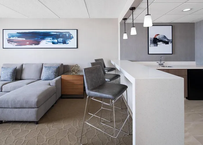 Delta Hotels By Marriott Green Bay