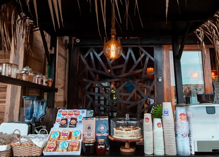 Yaku Hostel