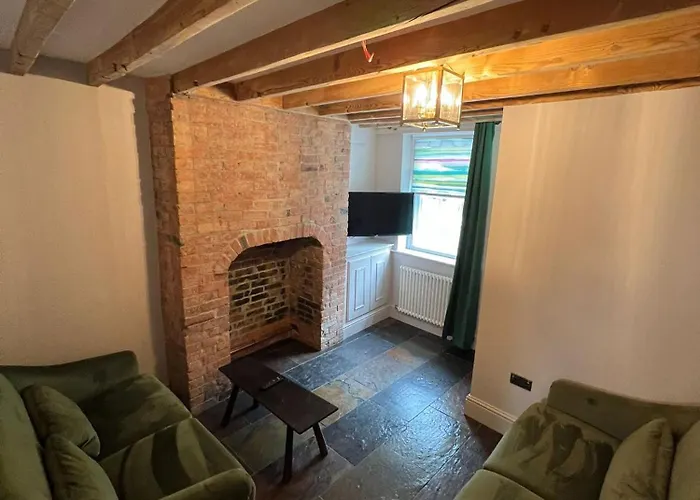 Beaumond Cross Inn Newark-on-Trent 