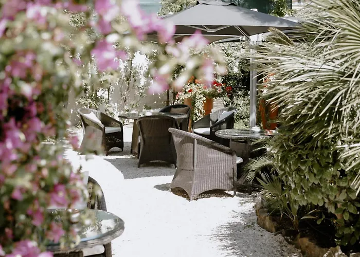 Ideal Sejour Cannes - Stylish Boutique Hotel with quiet garden