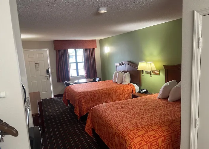 Loyalty Inn Hawkinsville