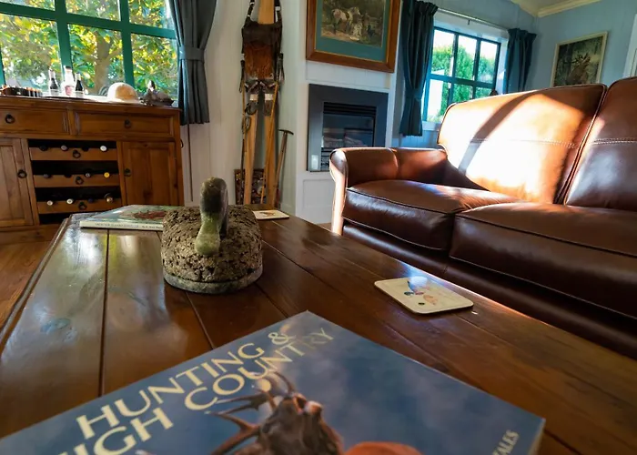 The Jolly Poacher Retreat Blenheim