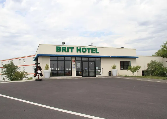 Brit Hotel Montargis