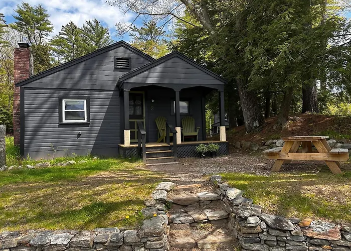 Cottage Place On Squam Lake - Cabins