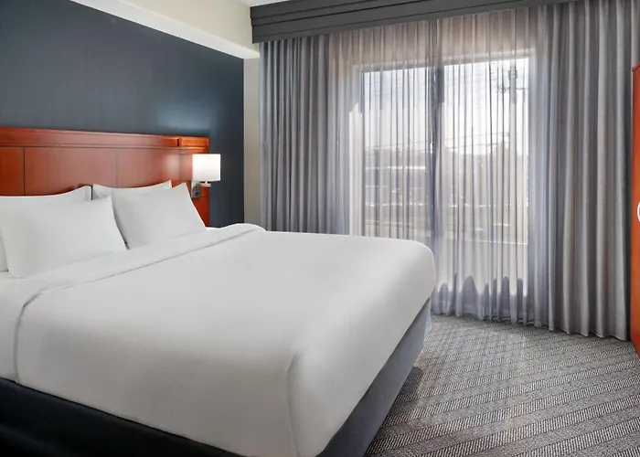 Courtyard By Marriott Atlanta Conyers