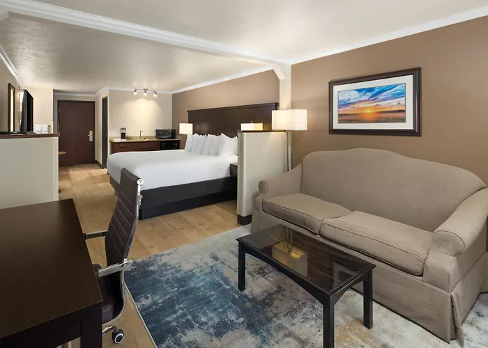 Ramada By Wyndham