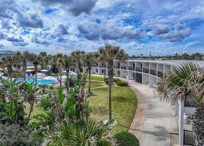 Seahorse Oceanfront Inn