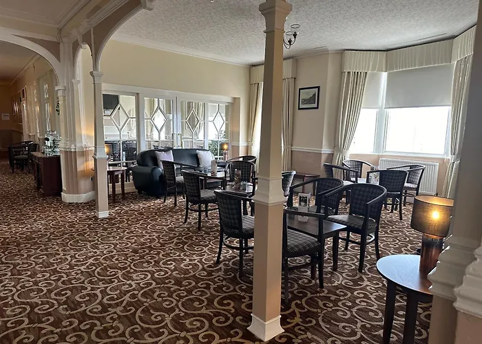 Clifton Hotel