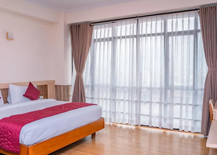 Drishya Hotel
