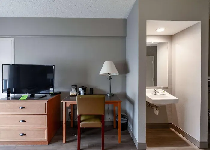 La Quinta By Wyndham