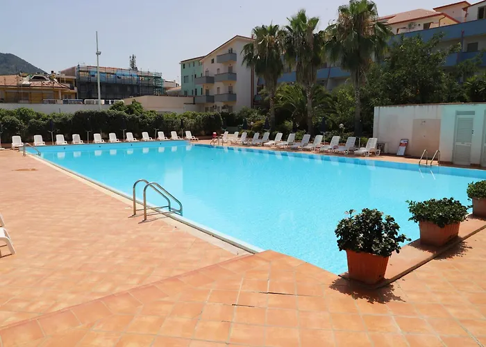Hotel La Cicala Brolo
