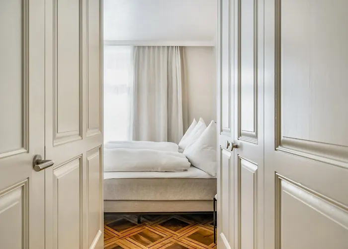 Blume Baden Hotel & Restaurant