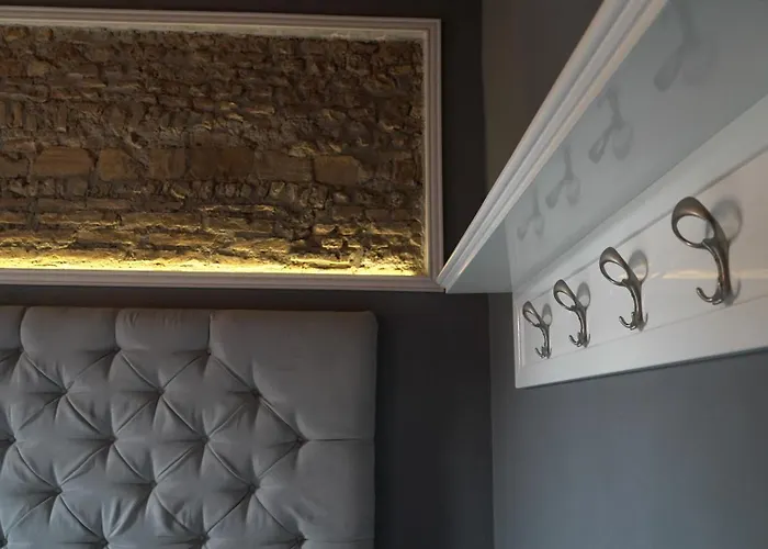 Rhome Luxury Suite