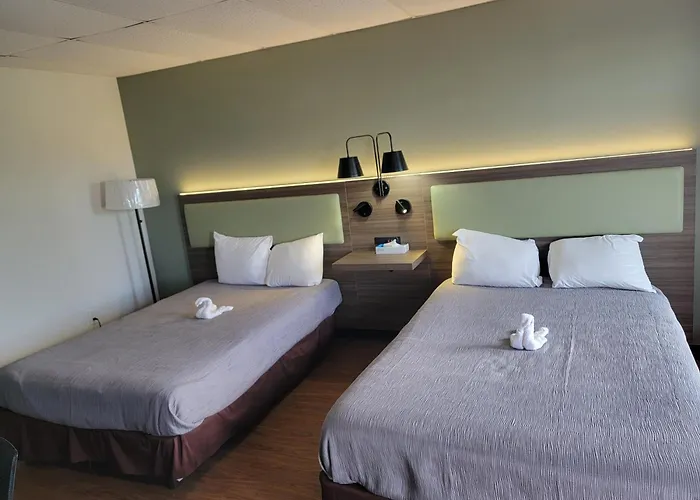 Perry Dog Friendly Hotels